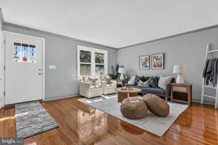 3906 Yolando Rd, Baltimore, MD 21218 - Photo 6