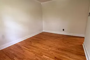 909 E Lake Ave, Baltimore, MD 21212 - Photo 8