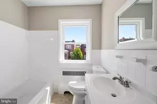 338 Martingale Ave, Baltimore, MD 21229 - Photo 18