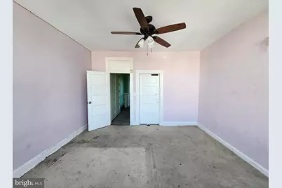 601 N Potomac Street, Baltimore, MD 21205 - Photo 14