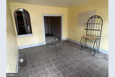 2033 Robb Street, Baltimore, MD 21218 - Photo 2