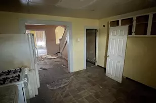 2033 Robb St, Baltimore, MD 21218 - Photo 6