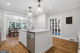 2 Bellemore Rd, Baltimore, MD 21210 - Photo 18