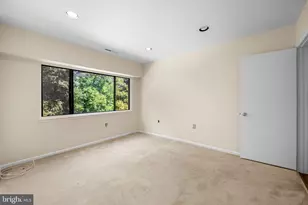 200 Cross Keys Rd, Baltimore, MD 21210 - Photo 14
