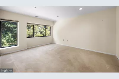 200 Cross Keys Road #R43, Baltimore, MD 21210 - Photo 16