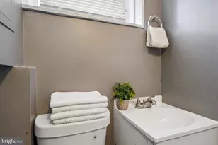 314 Hornel St, Baltimore, MD 21224 - Photo 28