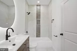 3806 Dorchester Rd, Baltimore, MD 21215 - Photo 34