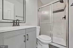 2512 Hollins St, Baltimore, MD 21223 - Photo 14