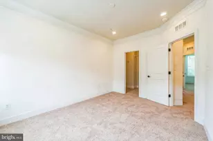 4306 Roland Heights Ave, Baltimore, MD 21211 - Photo 18