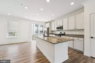 4306 Roland Heights Ave, Baltimore, MD 21211 - Photo 8