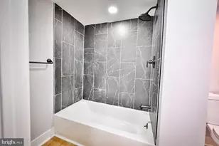 233 S Chapel St, Baltimore, MD 21231 - Photo 14