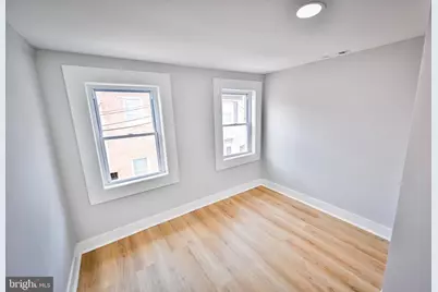 233 S Chapel Street, Baltimore, MD 21231 - Photo 16