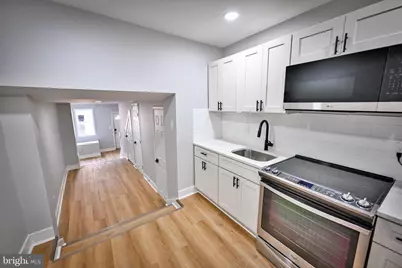 233 S Chapel Street, Baltimore, MD 21231 - Photo 6
