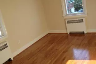 925 Chestnut Hill Ave, Baltimore, MD 21218 - Photo 8