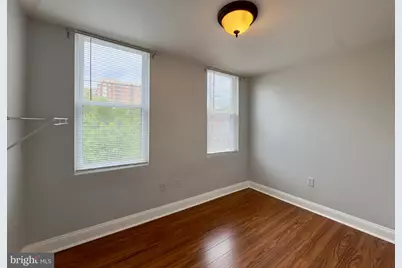 816 W 37th Street, Baltimore, MD 21211 - Photo 18