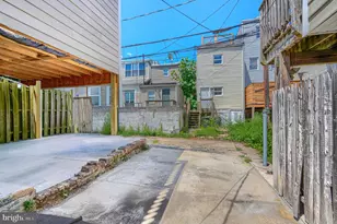 12 N Bradford St, Baltimore, MD 21224 - Photo 12