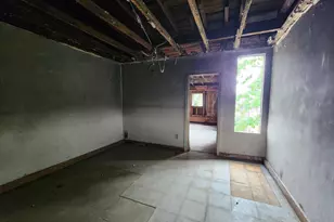 2224 Wilkens Ave, Baltimore, MD 21223 - Photo 18