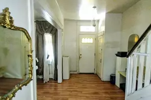 11 S Wickham Rd, Baltimore, MD 21229 - Photo 6