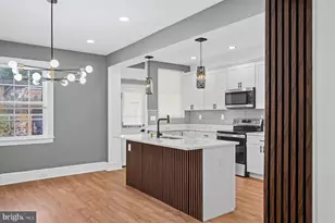 7 York Ct, Baltimore, MD 21218 - Photo 10