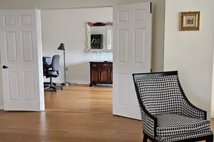 3801 Canterbury Rd, Baltimore, MD 21218 - Photo 8