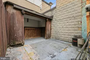 2340 Fleet St, Baltimore, MD 21224 - Photo 22
