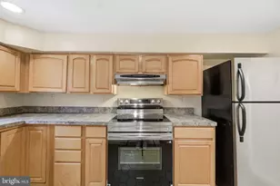2340 Fleet St, Baltimore, MD 21224 - Photo 10