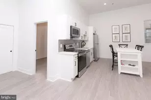 211 St Paul St, Baltimore, MD 21202 - Photo 4