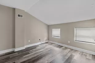 1210 E Eager St, Baltimore, MD 21202 - Photo 8