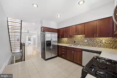 122 N Ellwood Avenue, Baltimore, MD 21224 - Photo 6