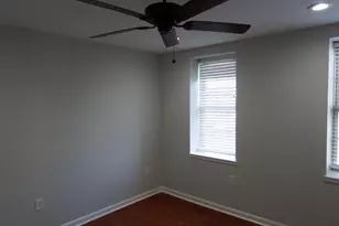 924 S Robinson St, Baltimore, MD 21224 - Photo 10