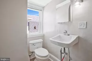 2413 Madison Ave, Baltimore, MD 21217 - Photo 12