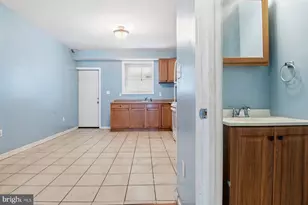 762 Bartlett Ave, Baltimore, MD 21218 - Photo 8