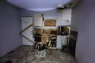 3525 E Fairmount Ave, Baltimore, MD 21224 - Photo 8