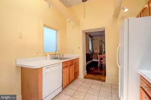 111 S Chester St, Baltimore, MD 21231 - Photo 10