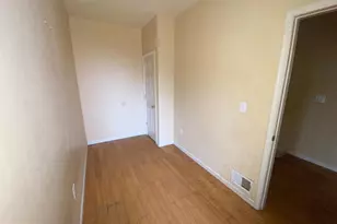 2221 Jefferson St, Baltimore, MD 21205 - Photo 8