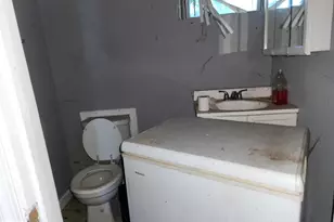 2741 Cylburn Ave, Baltimore, MD 21215 - Photo 26