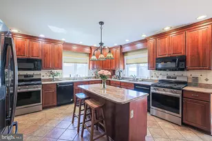 3910 Labyrinth Rd, Baltimore, MD 21215 - Photo 24