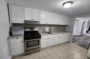 1813 Aiken St, Baltimore, MD 21213 - Photo 8