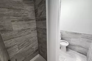1813 Aiken St, Baltimore, MD 21213 - Photo 12