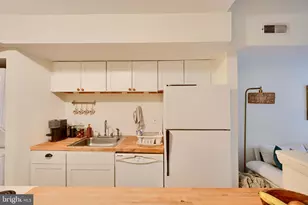 3 Hamburg Street E, Baltimore, MD 21230 - Photo 6
