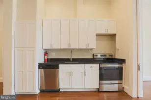 2116 St Paul St, Baltimore, MD 21218 - Photo 6