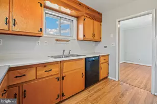 6216 McClean Blvd, Baltimore, MD 21214 - Photo 10