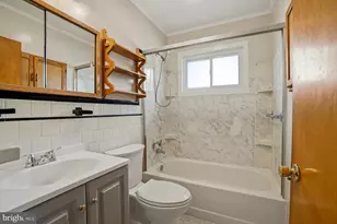 6216 McClean Blvd, Baltimore, MD 21214 - Photo 12
