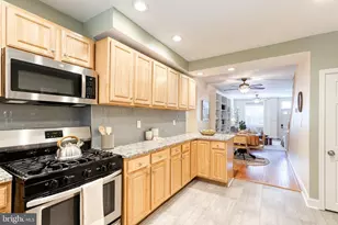 208 S Robinson St, Baltimore, MD 21224 - Photo 18