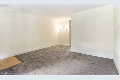 608 E 33rd Street, Baltimore, MD 21218 - Photo 6