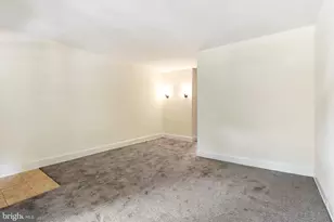 608 E 33rd St, Baltimore, MD 21218 - Photo 6