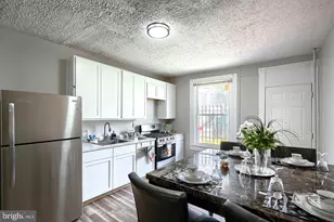 826 N Kenwood Ave, Baltimore, MD 21205 - Photo 8