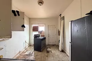 3833 Beehler Ave, Baltimore, MD 21215 - Photo 10