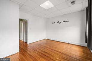 1238 W 37th St, Baltimore, MD 21211 - Photo 18