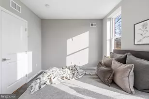 1020 N Eden St, Baltimore, MD 21205 - Photo 30